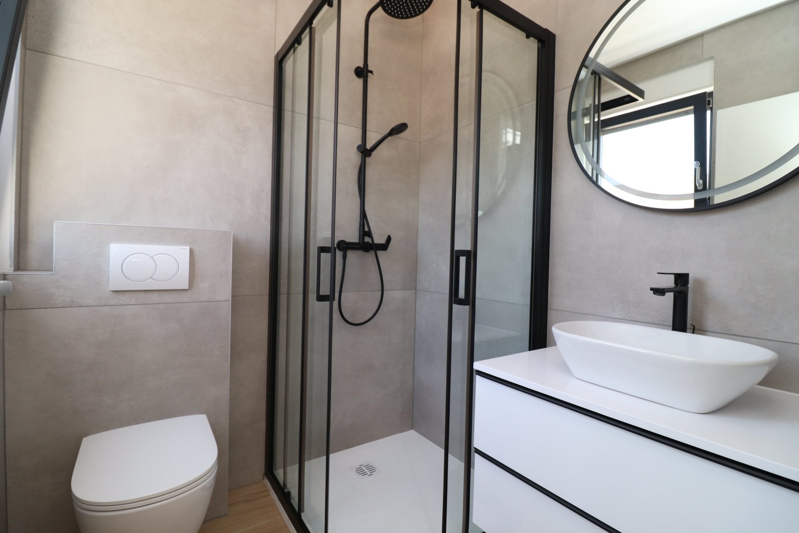 303279 - Villa in Vodice