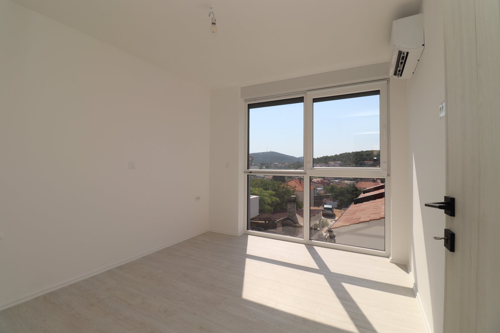 274492 - Villa in Tisno