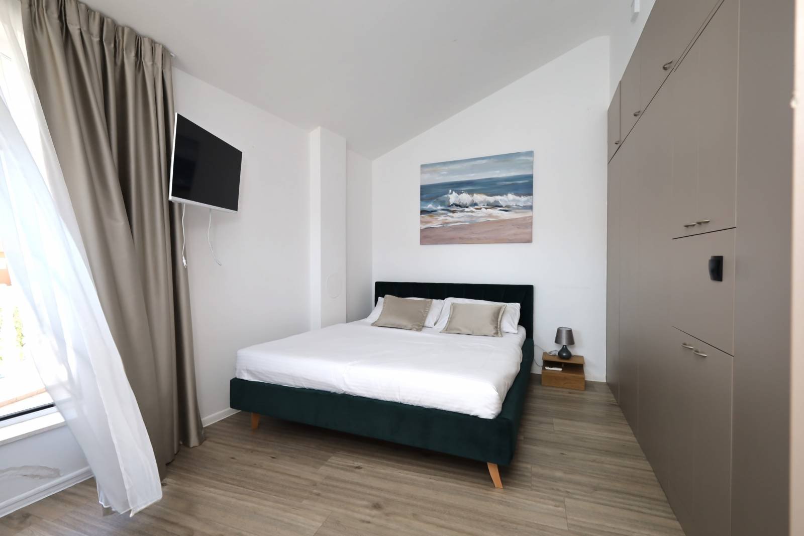 621077 - Villa in Vodice