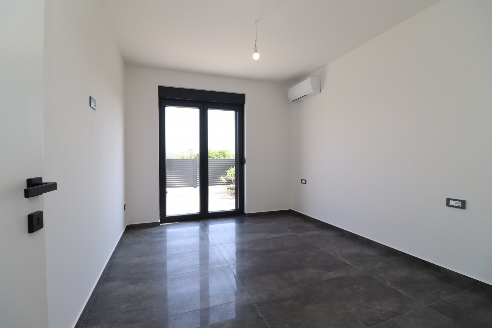 273713 - Wohnung in Murter