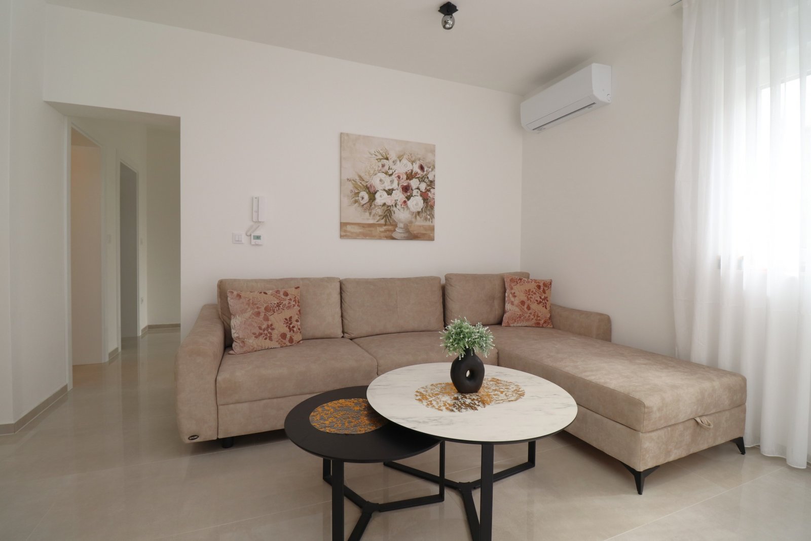 303244 - Villa in Vodice