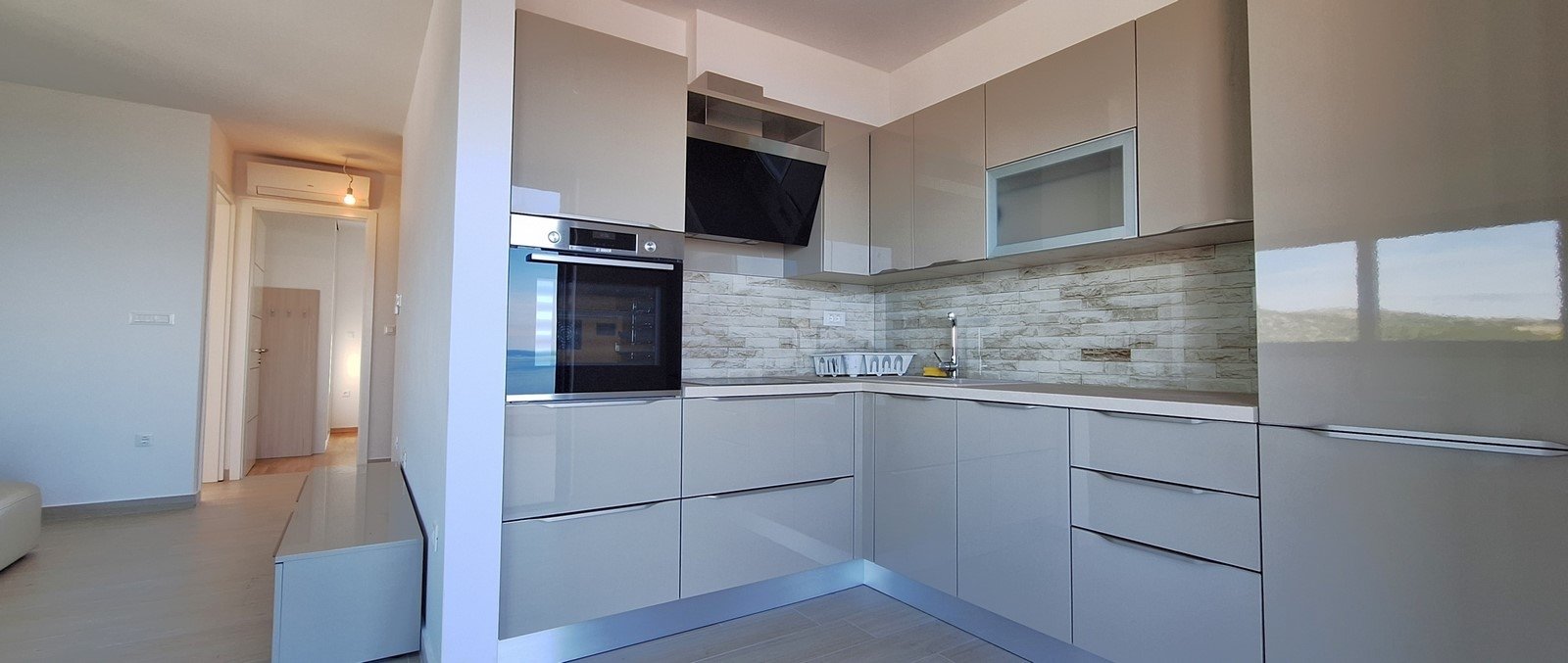 275004 - Wohnung in Primošten