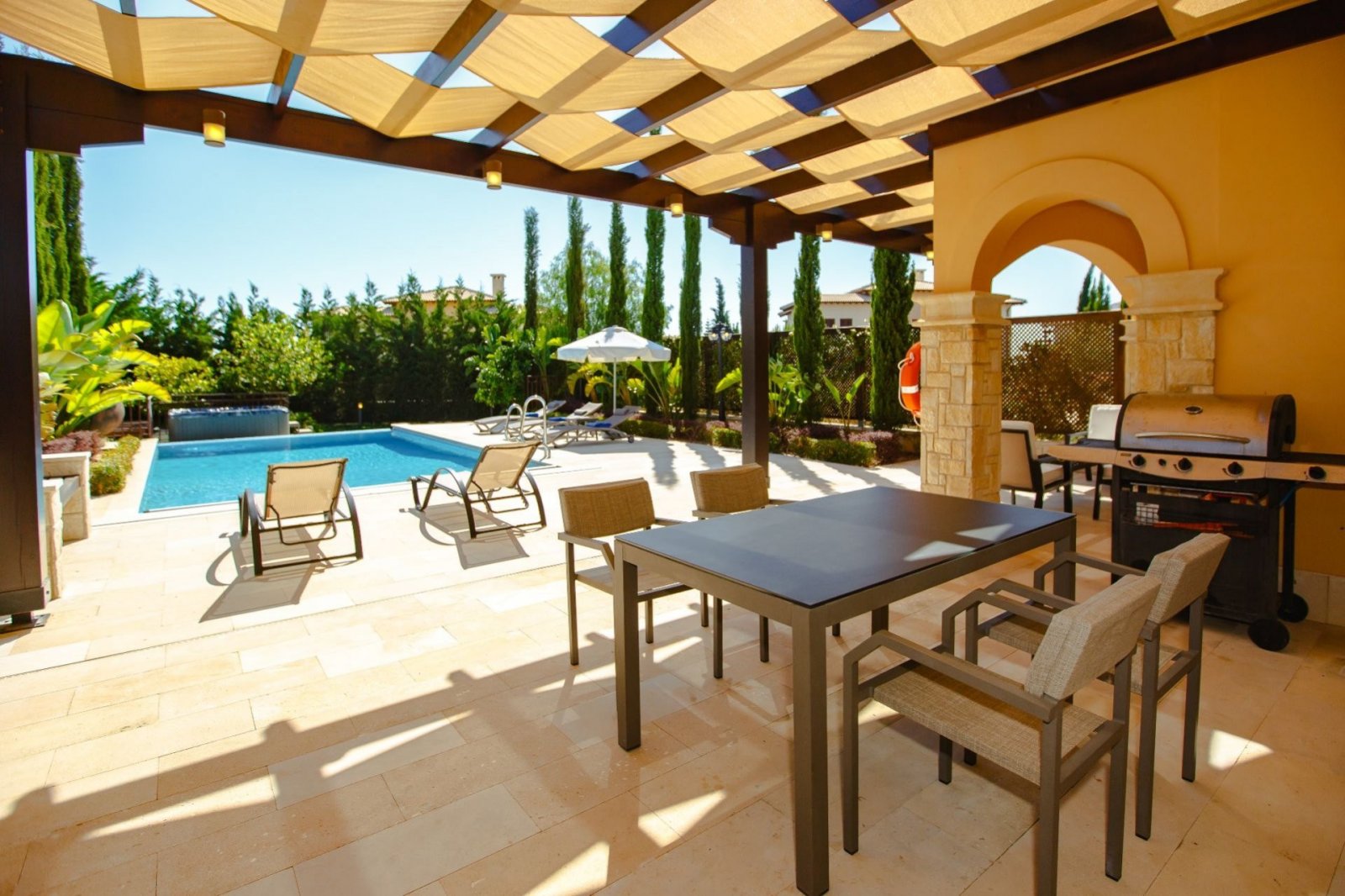 Villa for sale in Aphrodite Hills Koukila in Paphos
Beautiful 3 bedroom villa, south-facing site offering fabulous sea views and is just a short strol