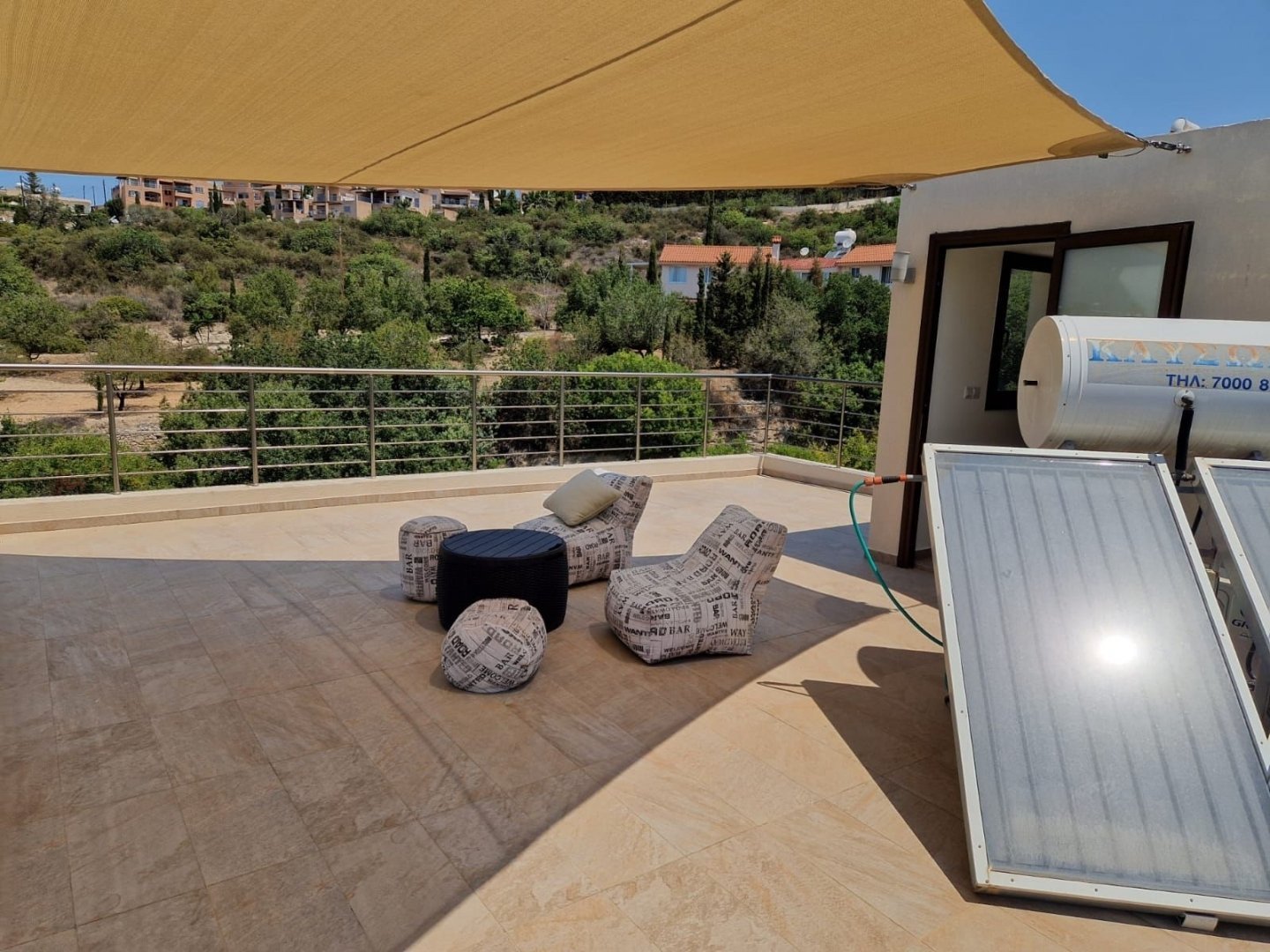 2 Storey 3 Bedrooms 3 bathtoom beautiful Villa with private swimming pool  7x3,5, fully furnished and equipped, 
heated floors, barbeque ares, giverex