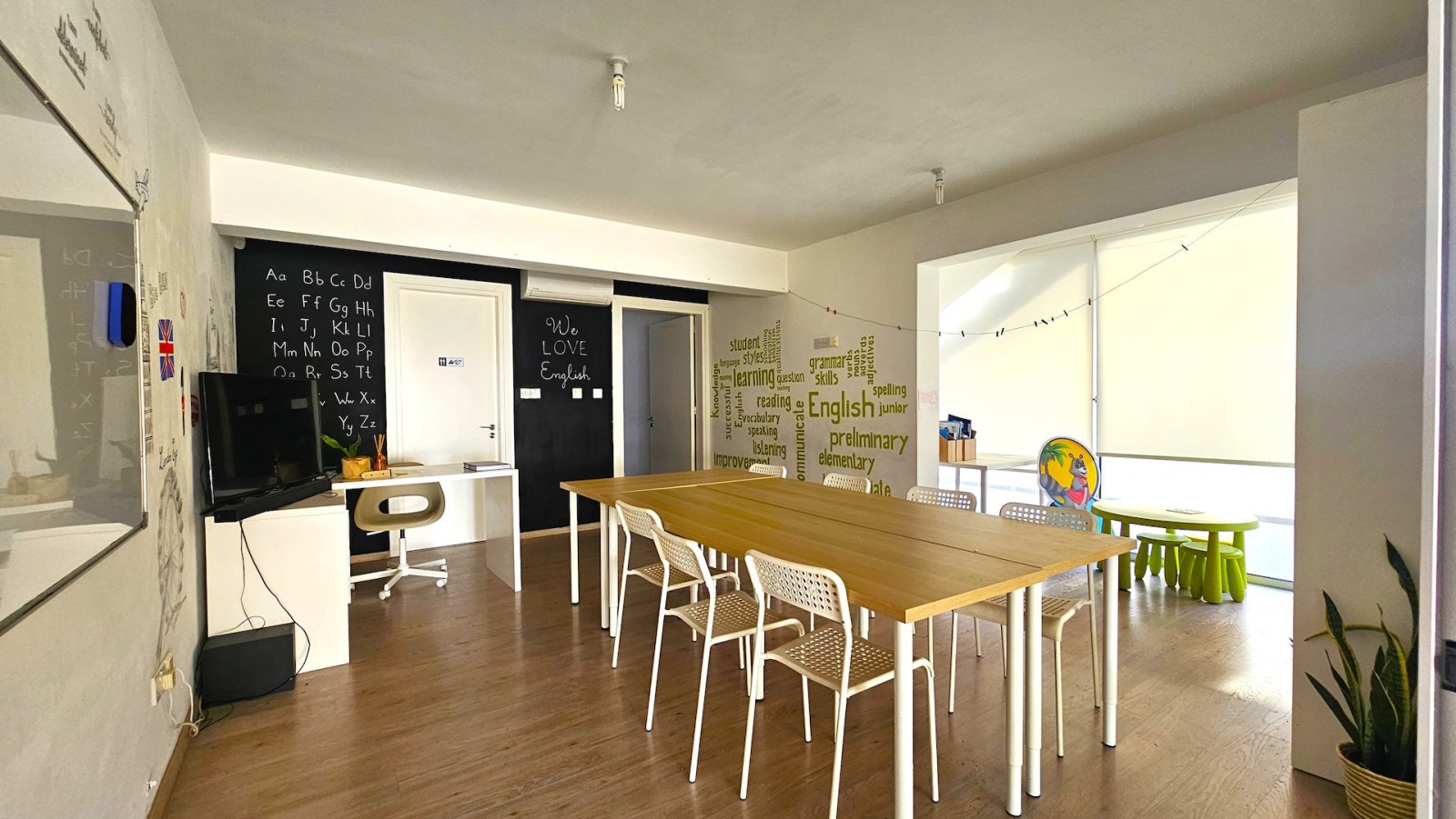 Modern 5-Bedroom Villa for Sale in Konia, Paphos – Ideal Investment in Cyprus
Discover this exceptional villa for sale in Konia, Paphos, offering the