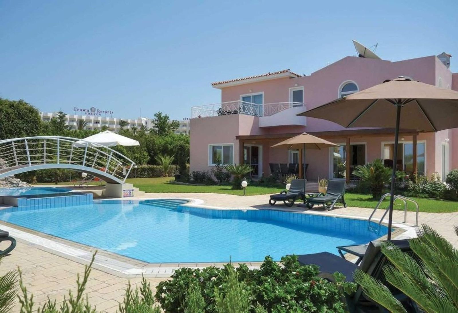 Luxury 4 Bedroom Villa for Sale in Coral Bay, Paphos
A rare opportunity to purchase a spacious four-bedroom villa in Coral Bay, Paphos, one of the mo
