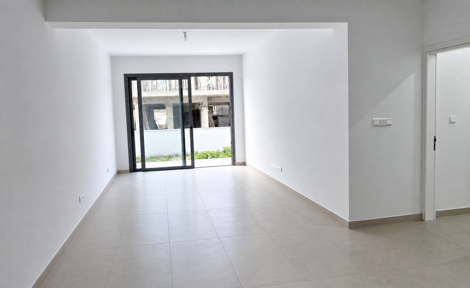 For sale: A modern apartment currently under construction, almost ready, in the sought-after area of Kato Paphos. Offering an internal space of 125.6