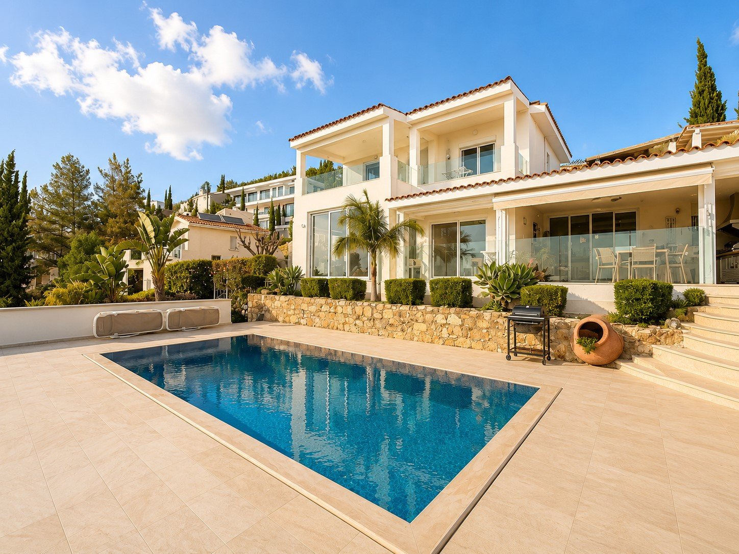For sale is a modern, fully furnished detached villa in the sought-after village of Tala. This property offers a spacious internal area of generous sq