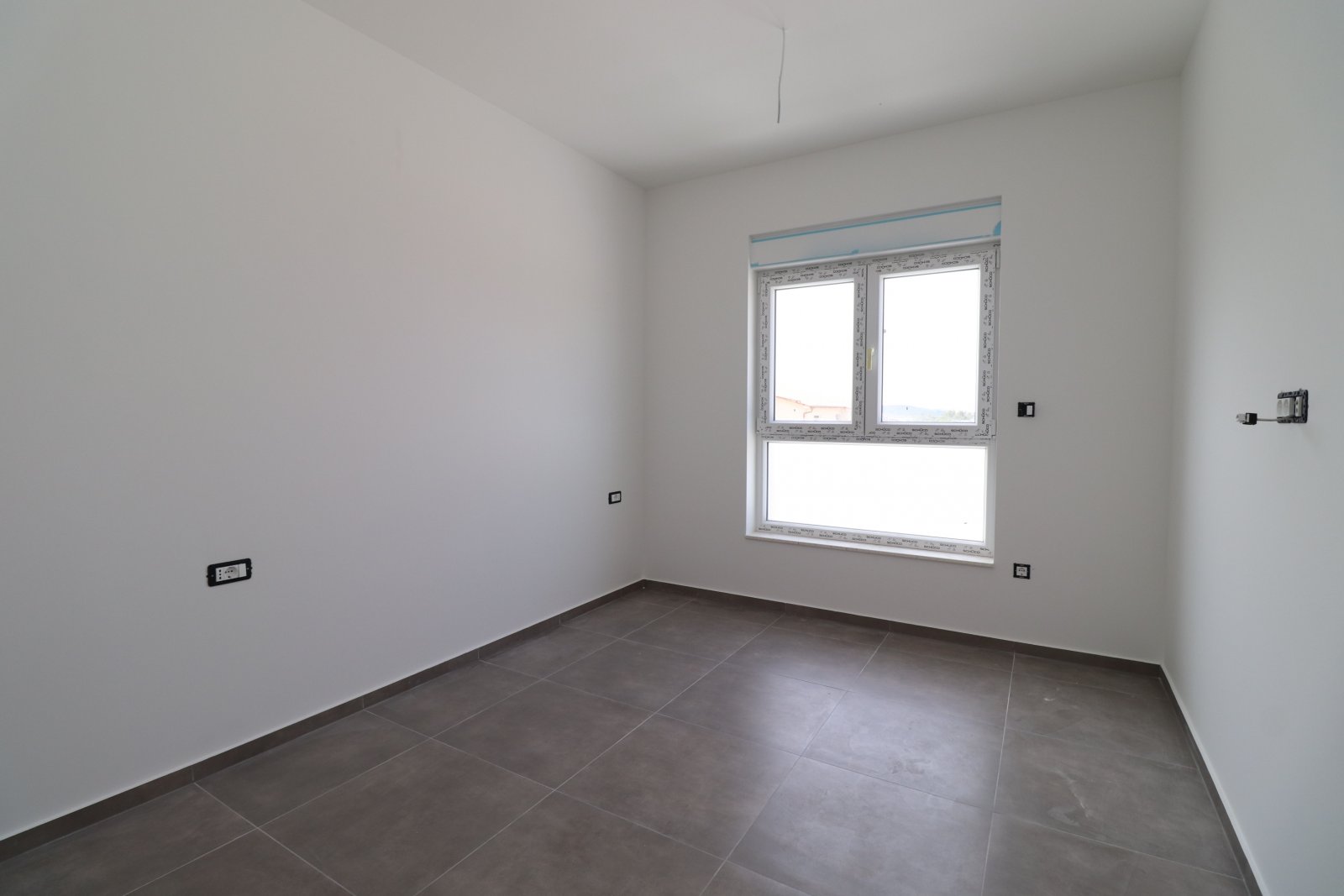 280990 - Villa in Vodice