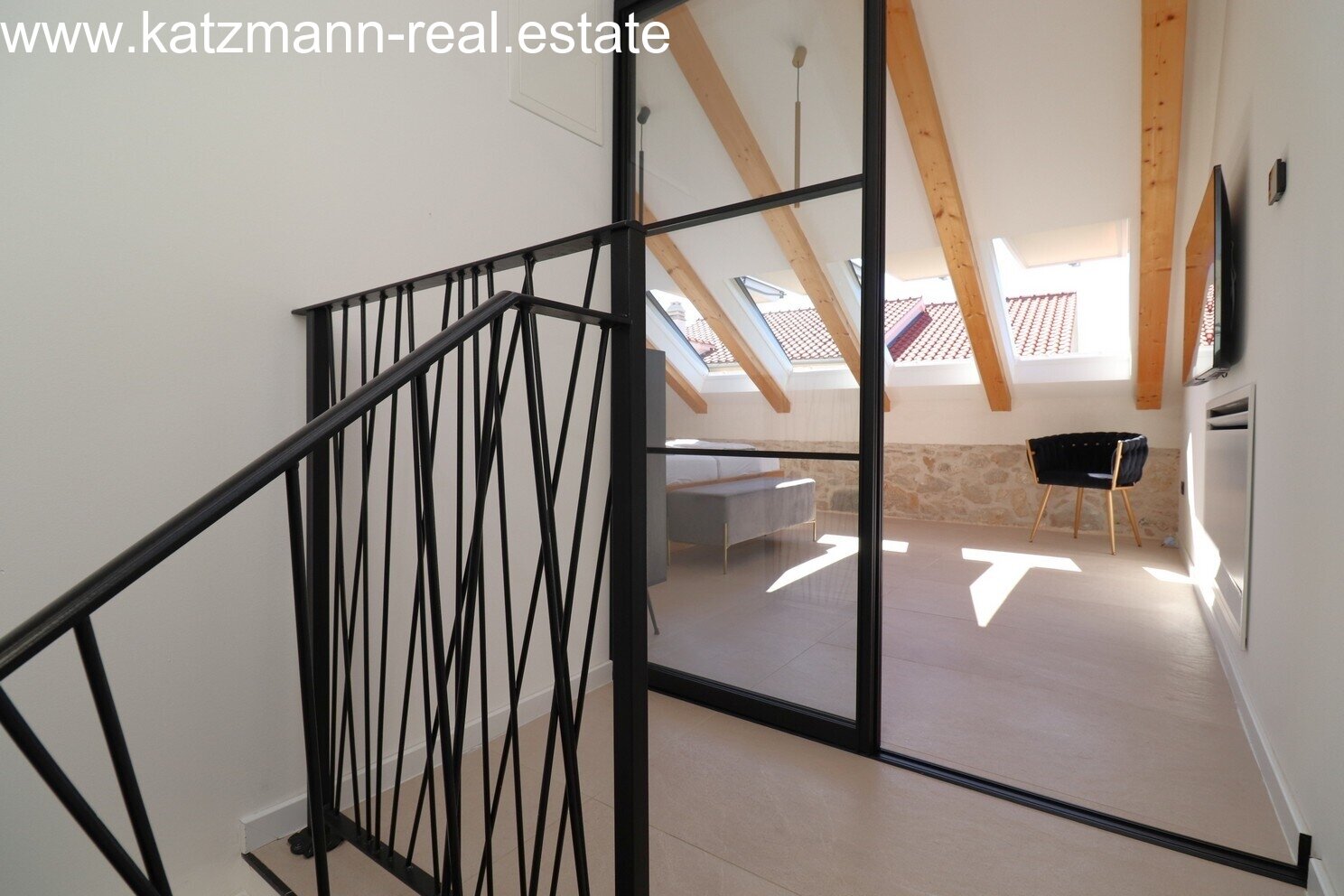 Traditionelles Steinhaus mit modernem Design - Vodice Zentrum