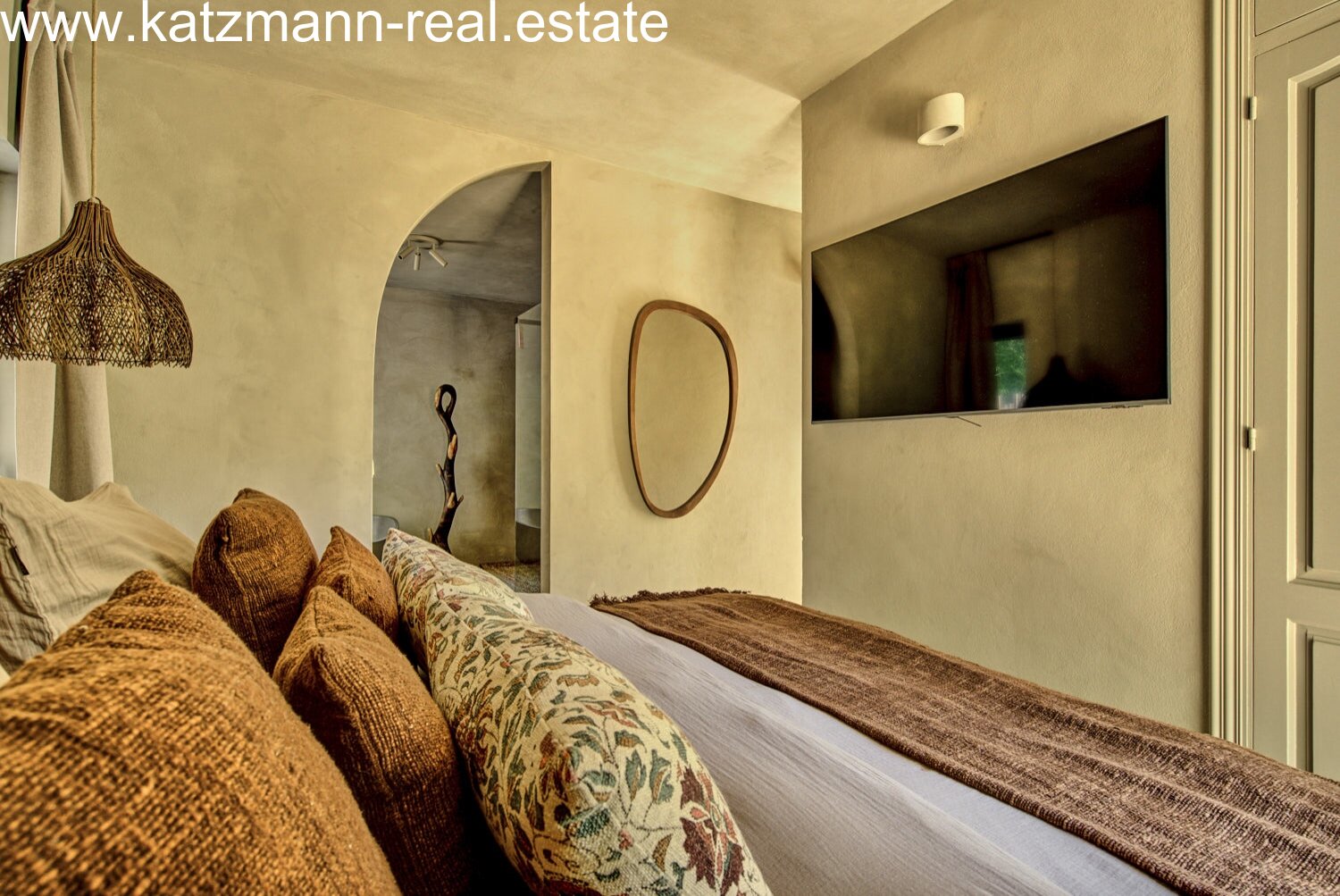 Yin Yang – Villa in Can Furnet