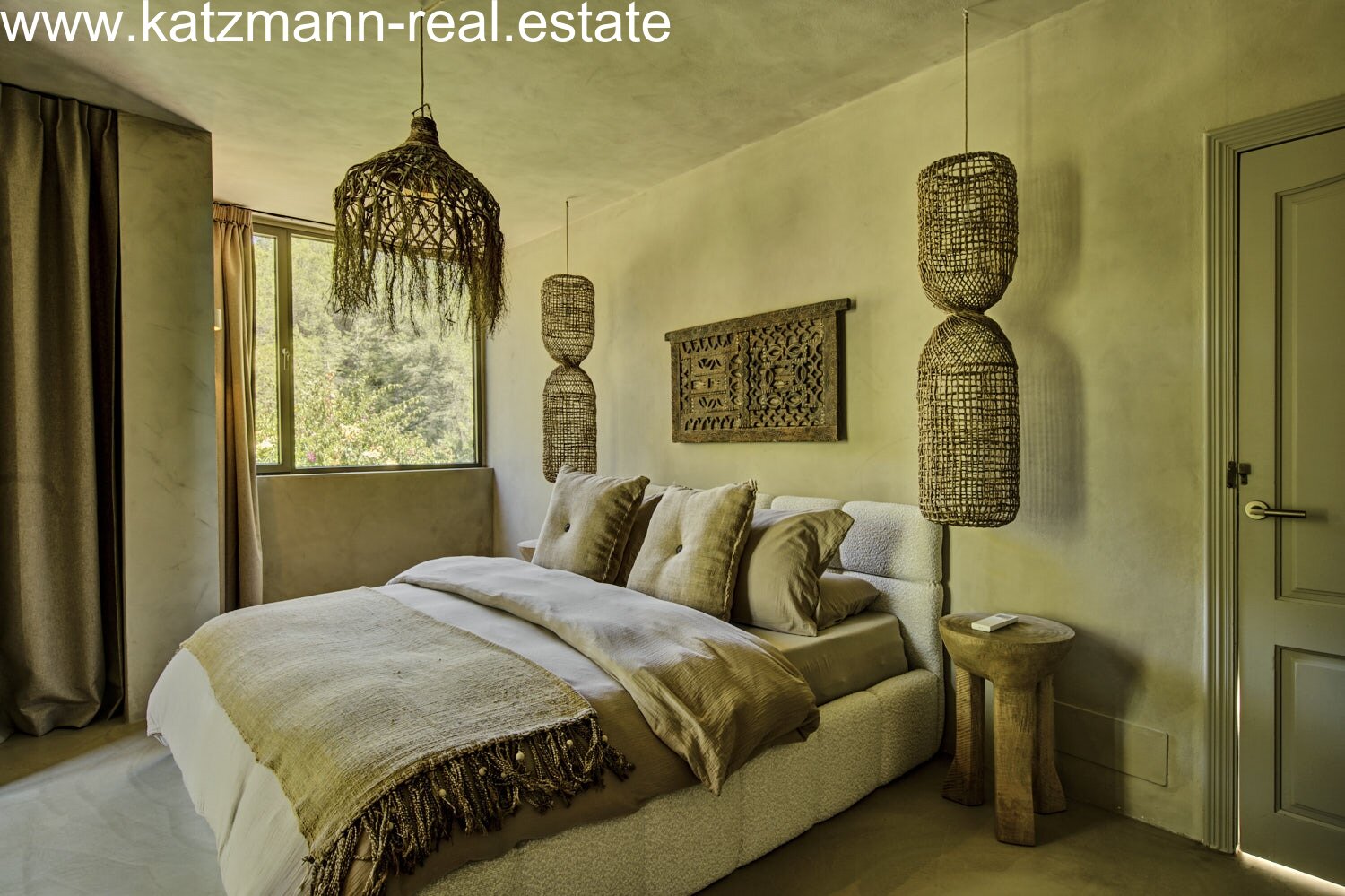 Yin Yang – Villa in Can Furnet