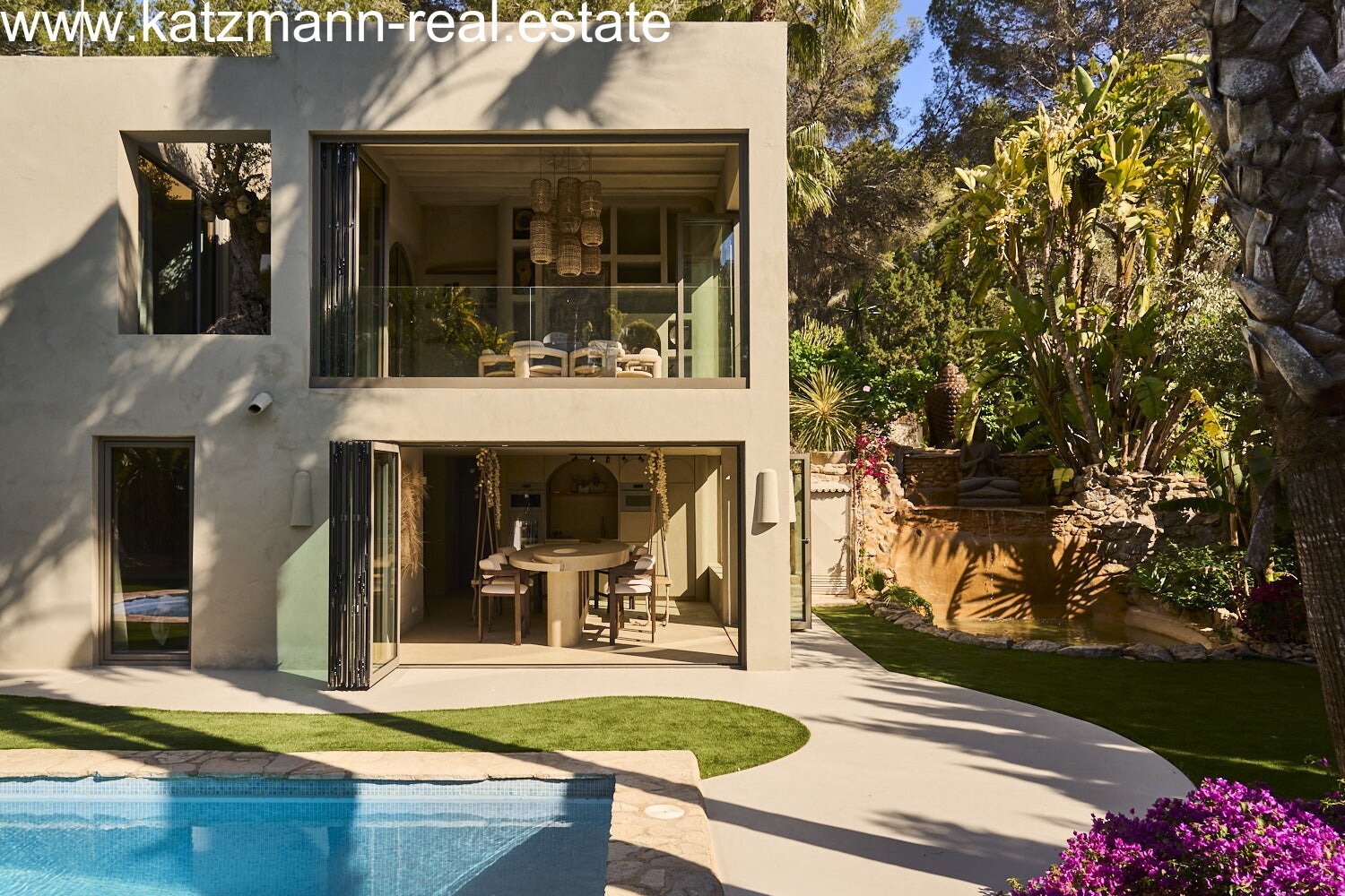 Yin Yang – Villa in Can Furnet