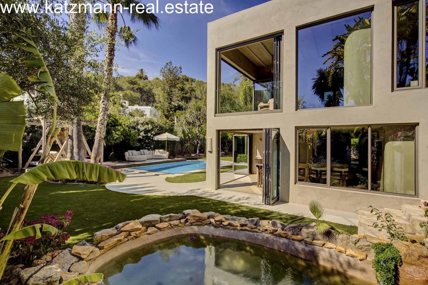 Yin Yang – Villa in Can Furnet