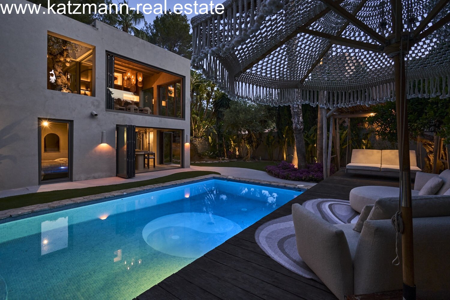 Yin Yang – Villa in Can Furnet