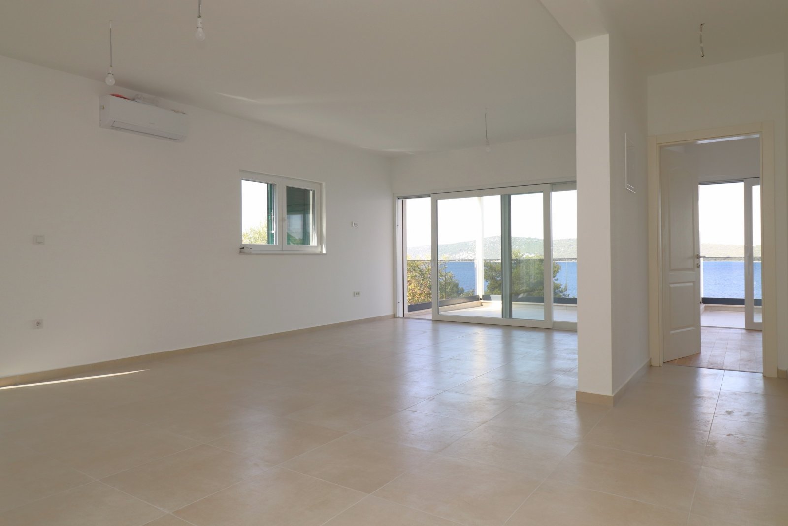 302012 - Wohnung in Šibenik - Okolica