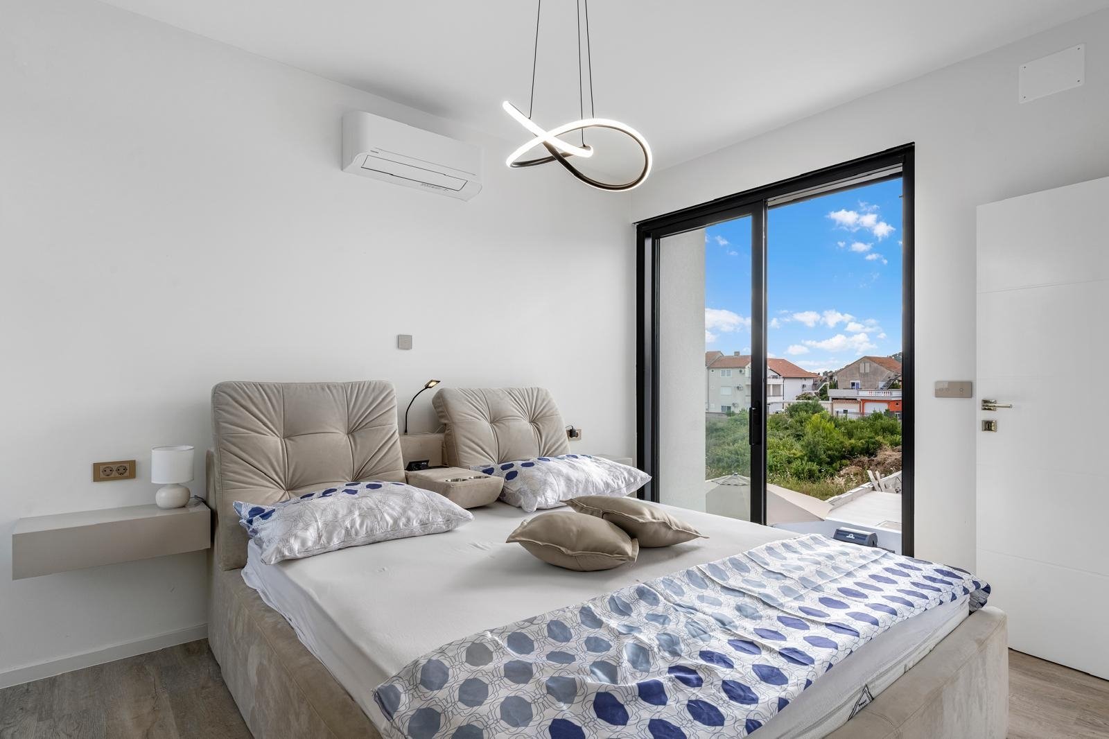 277696 - Villa in Tribunj