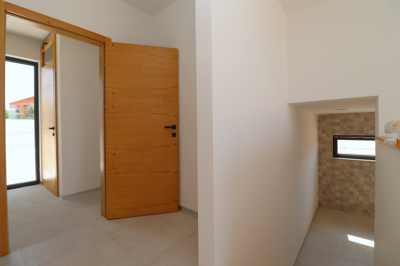273912 - Villa in Vodice