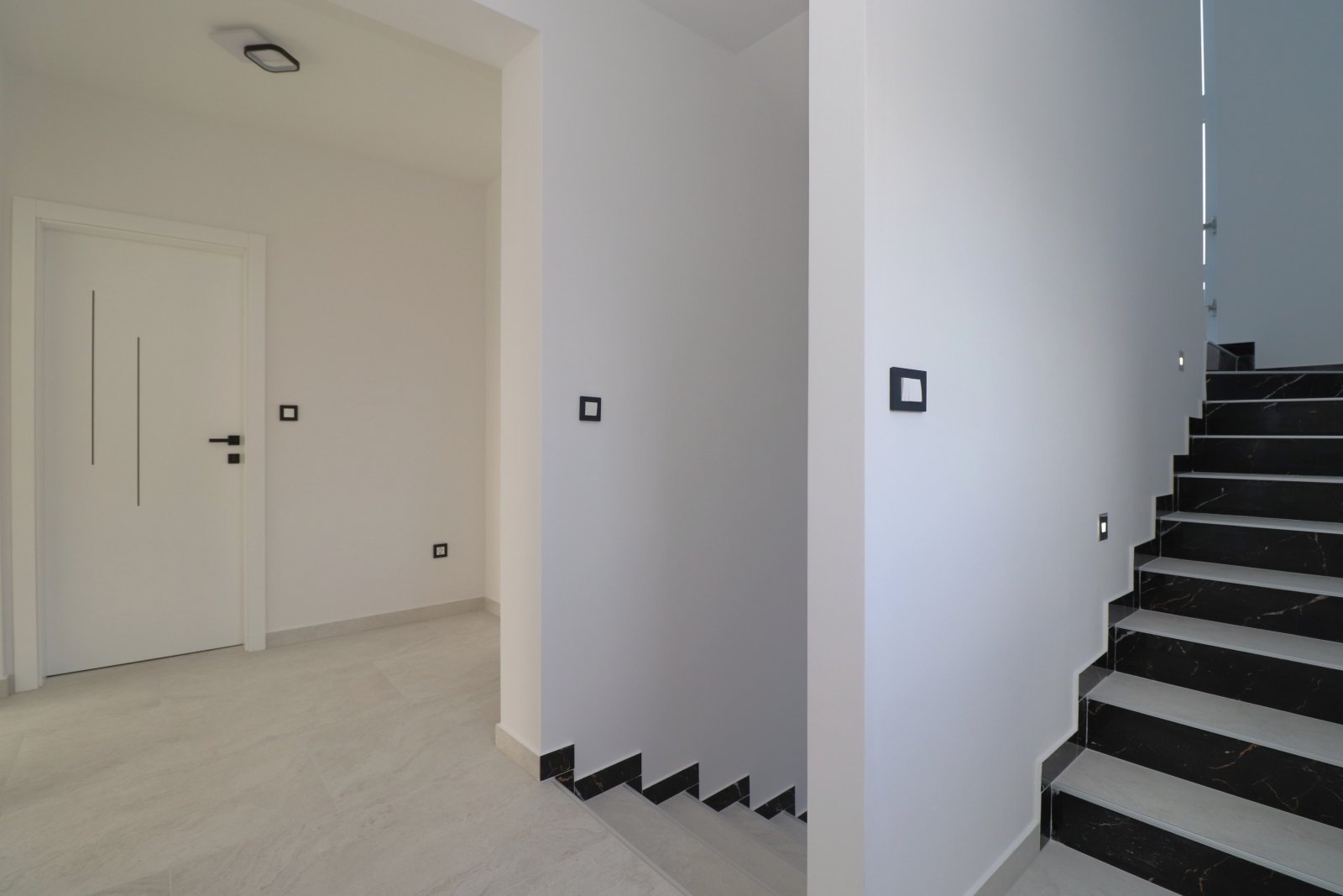 277086 - Villa in Tribunj