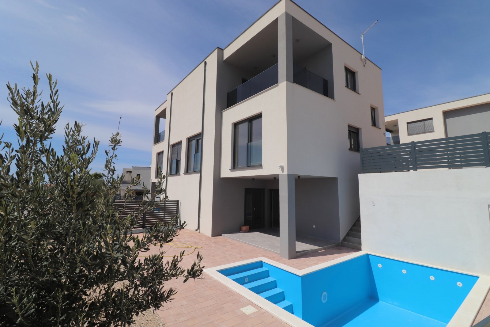 274401 - Villa in Vodice