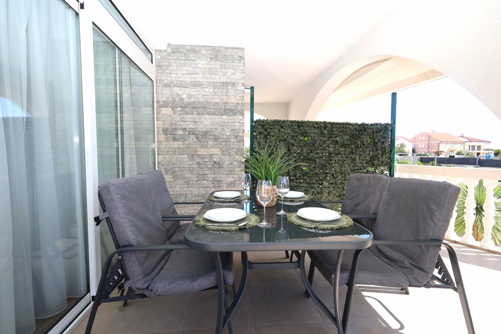 621077 - Villa in Vodice