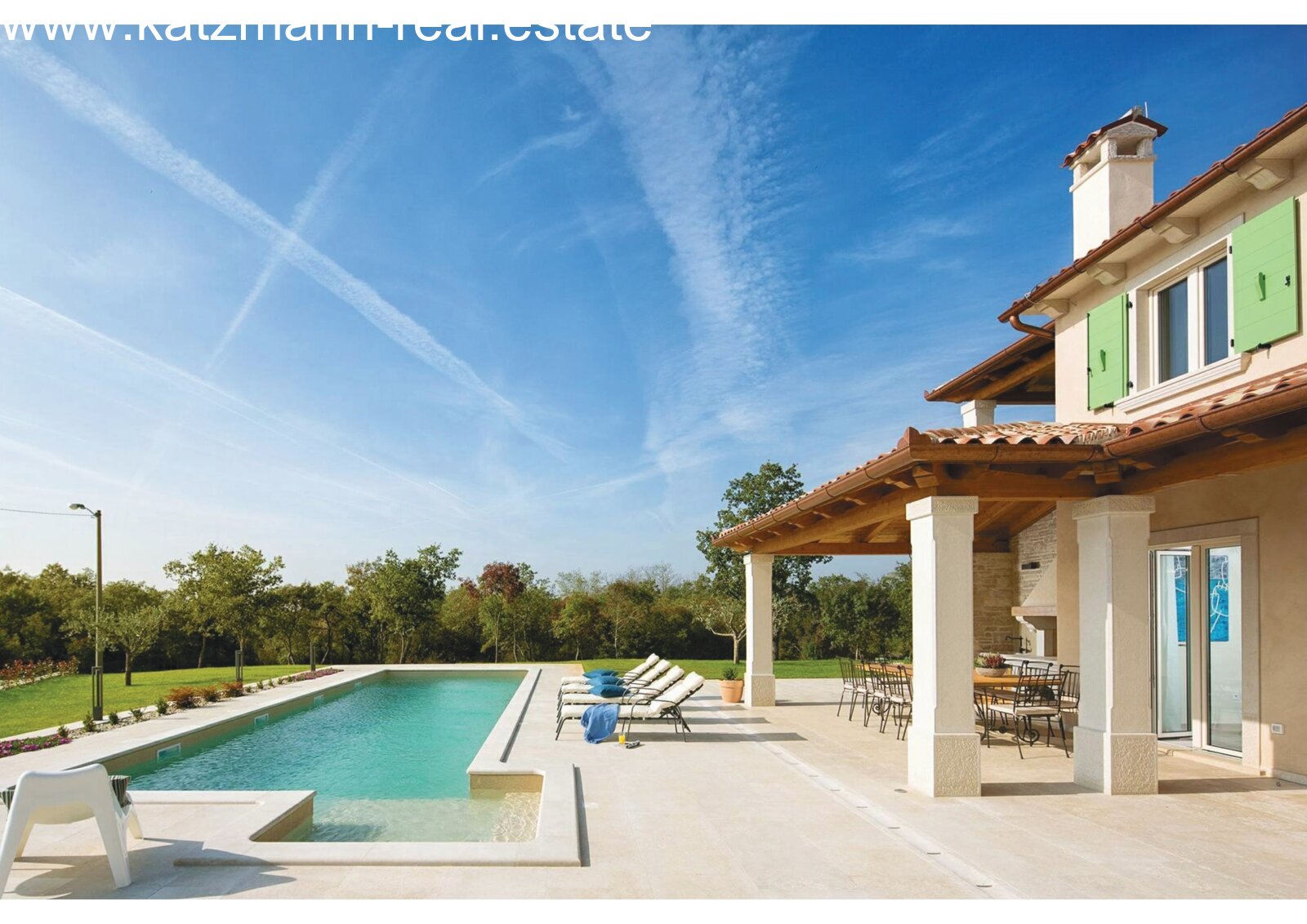 Mediterranes Paradies in Poreč – Großzügiges 8-Zimmer-Haus mit luxuriösem Pool und stilvollem Wohnkomfort