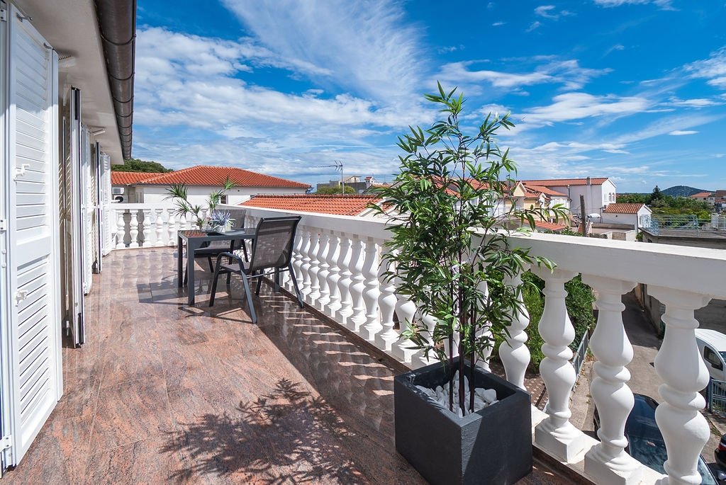 288587 - Villa in Vodice