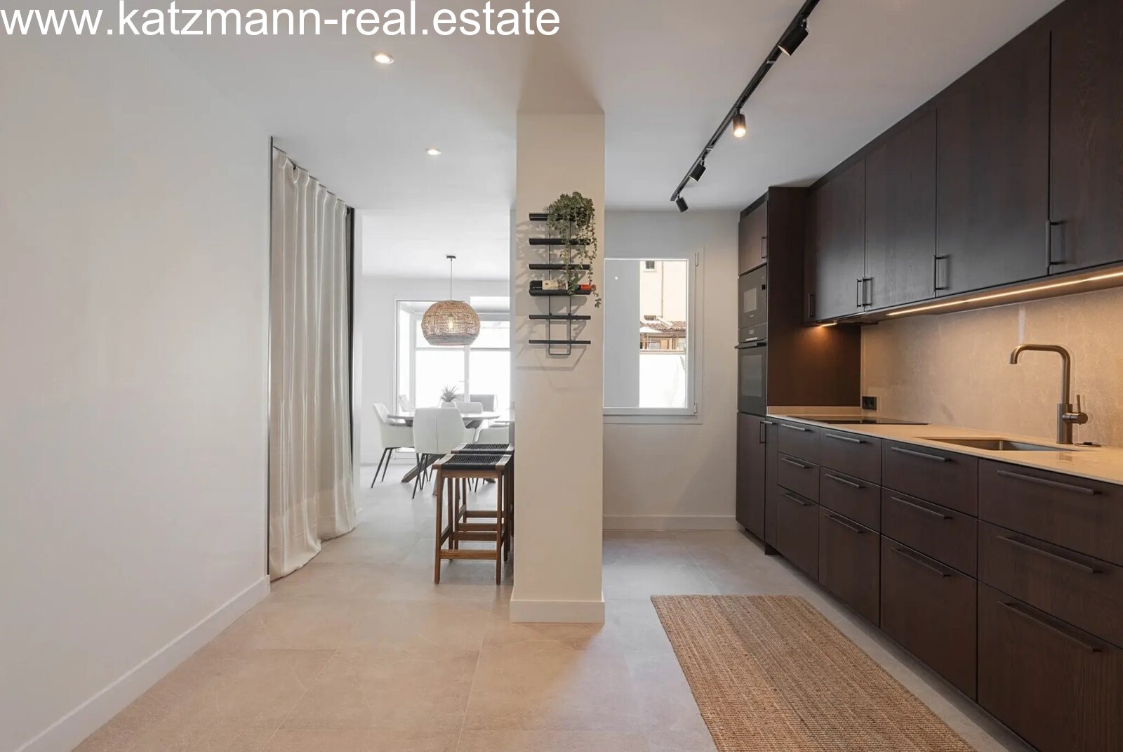 Modernes Wohnen in Foners – Elegante 3-Zimmer Eigentumswohnung mit Komfort und Stil
