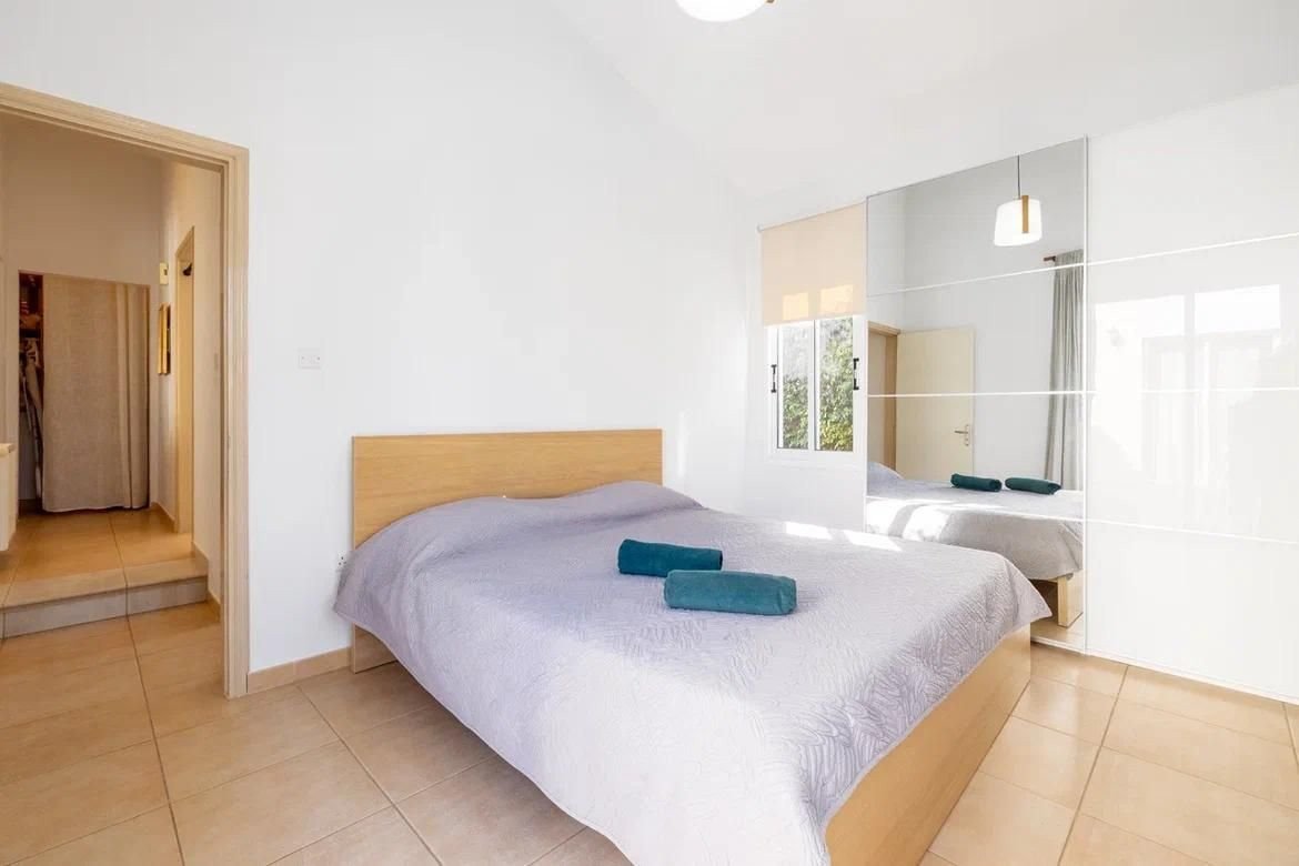 Villa in Paphos, Coral Bay, only 100m from the beach. 
The House is Leasehold but as of 2018, the owner can buy the freehold.
This Bungalow it is just