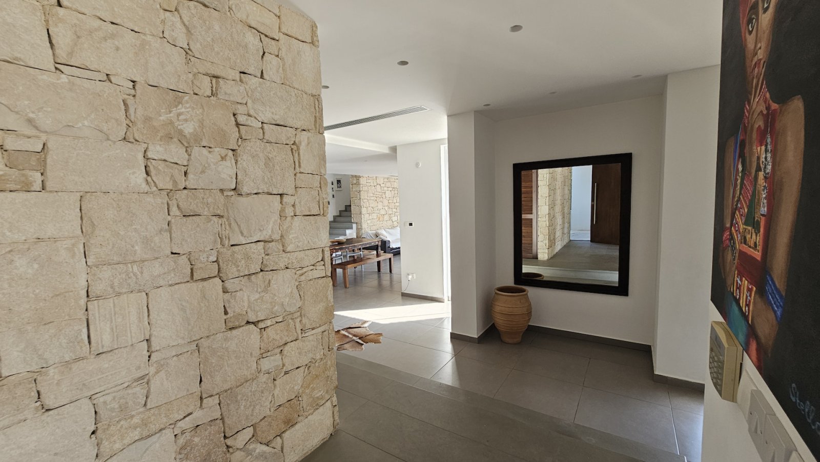 Modern 5-Bedroom Villa for Sale in Konia, Paphos – Ideal Investment in Cyprus
Discover this exceptional villa for sale in Konia, Paphos, offering the