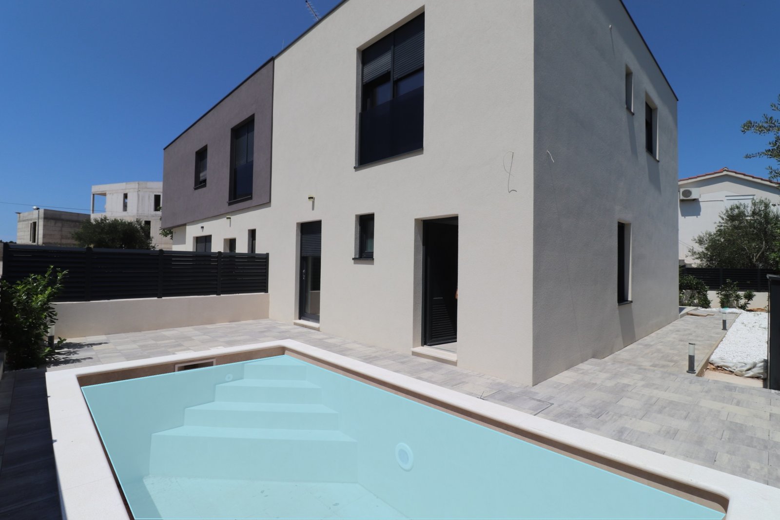 274848 - Villa in Vodice
