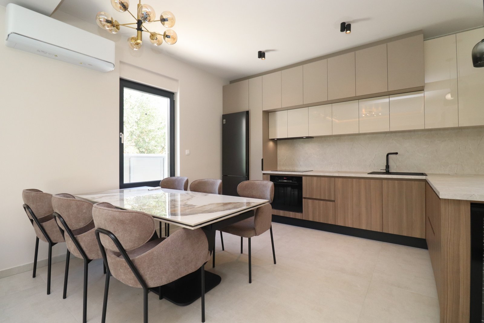274848 - Villa in Vodice