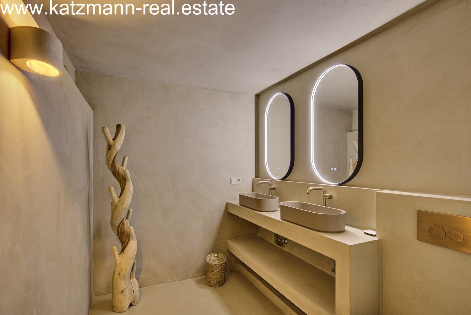 Yin Yang – Villa in Can Furnet