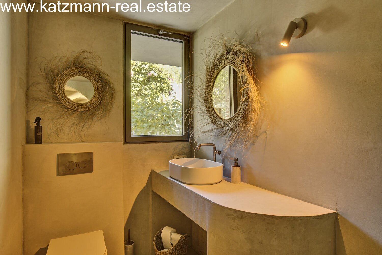 Yin Yang – Villa in Can Furnet