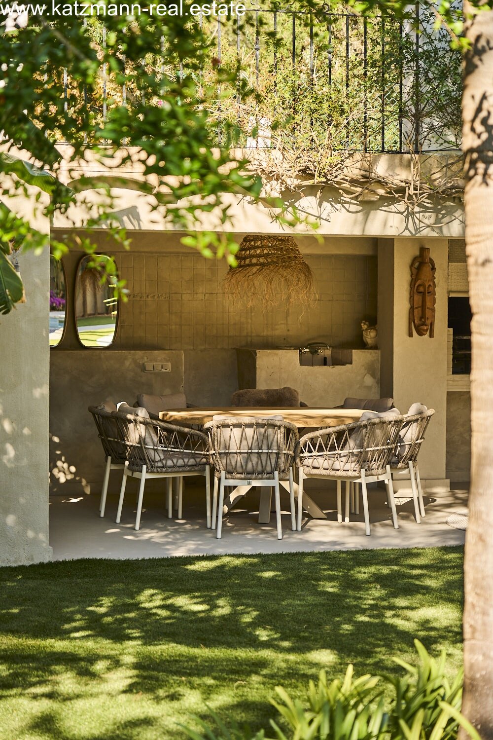 Yin Yang – Villa in Can Furnet