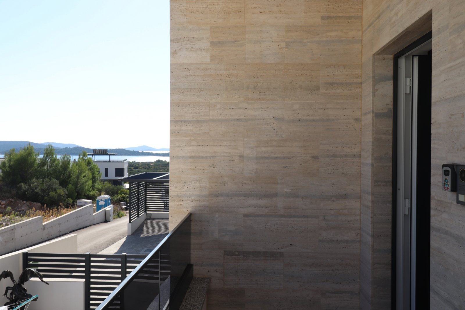 281331 - Villa in Vodice