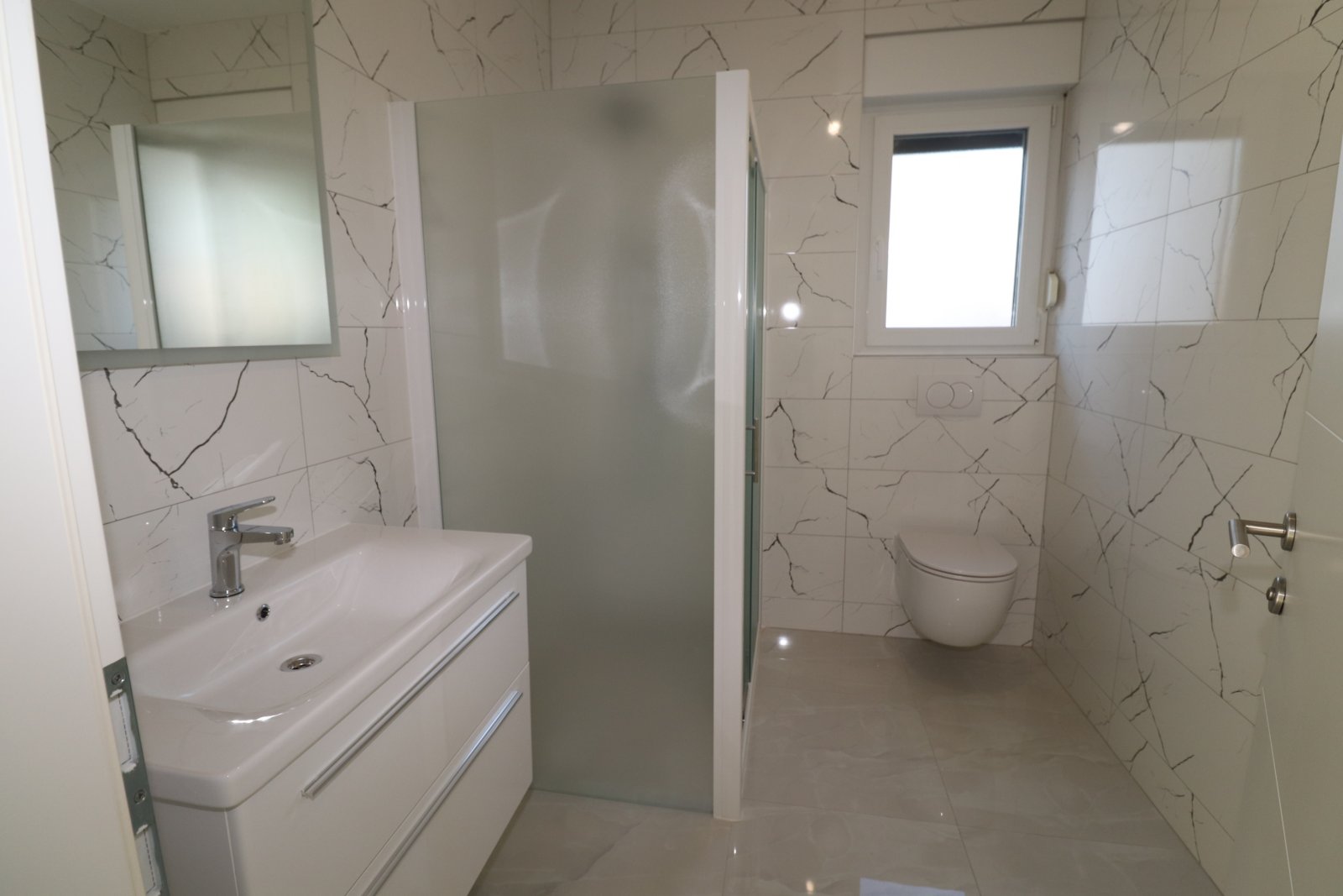 284188 - Villa in Vodice