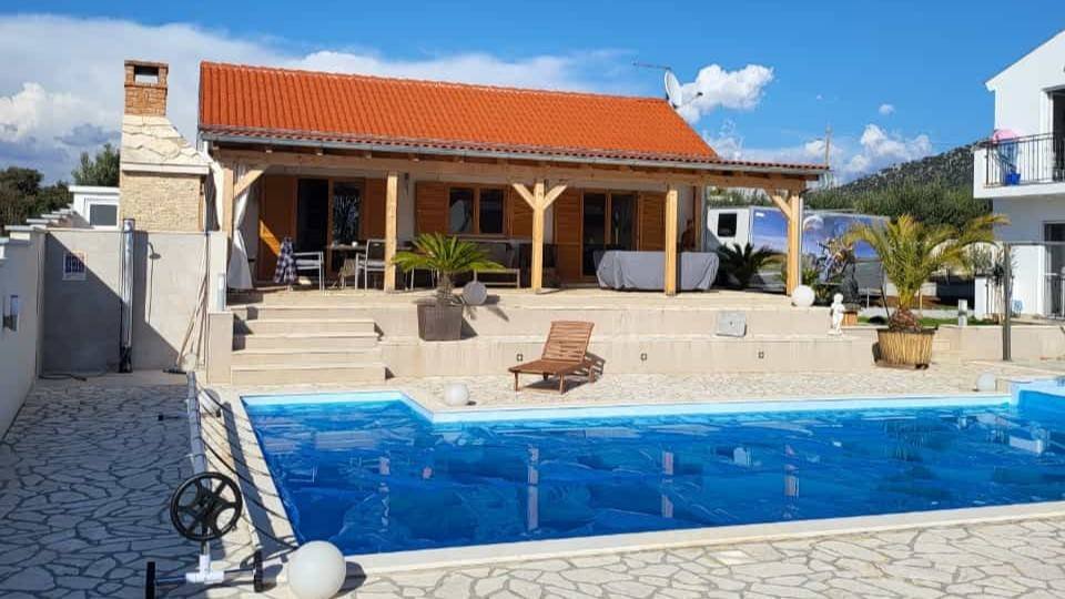 650060 - Villa in Polača