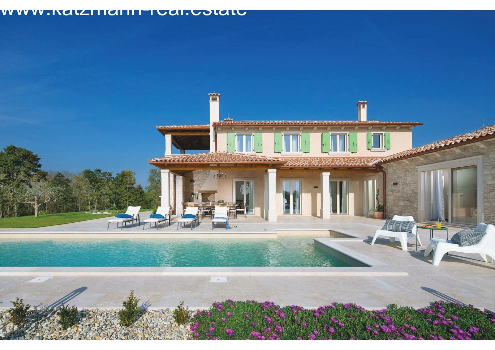 Mediterranes Paradies in Poreč – Großzügiges 8-Zimmer-Haus mit luxuriösem Pool und stilvollem Wohnkomfort