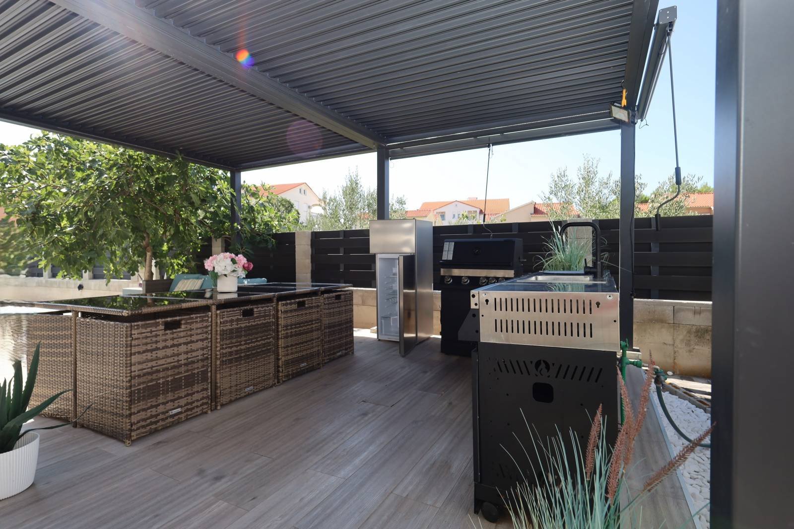 621077 - Villa in Vodice