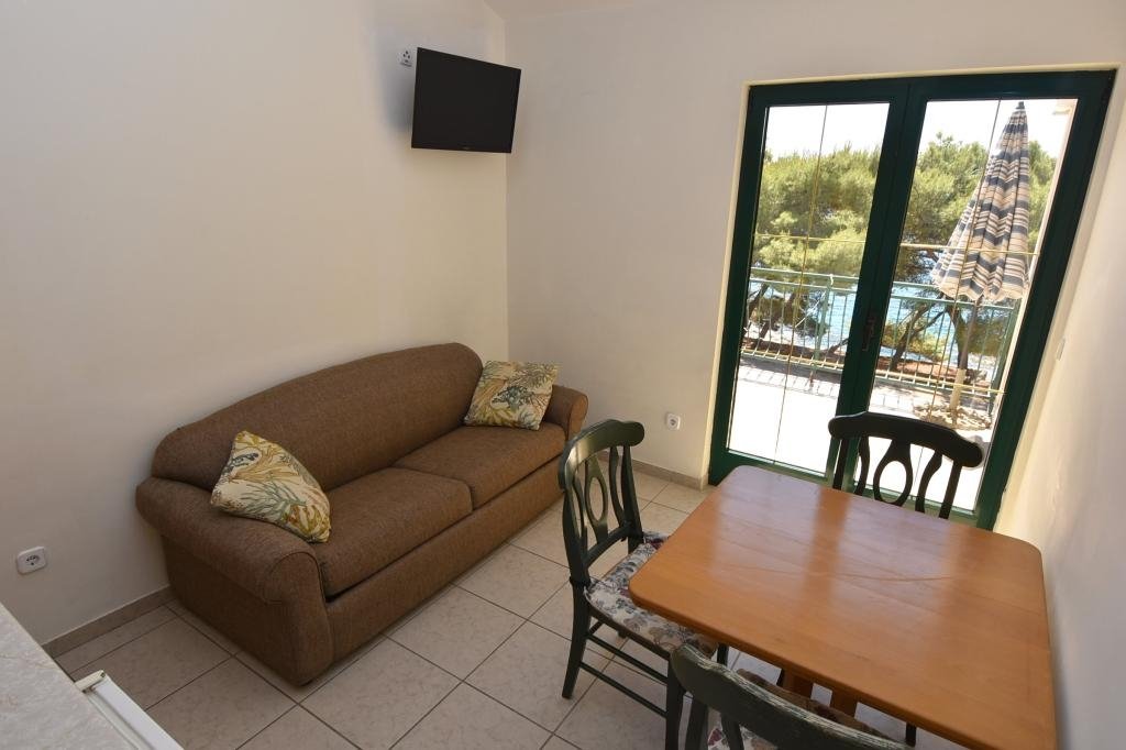 303810 - Villa in Murter