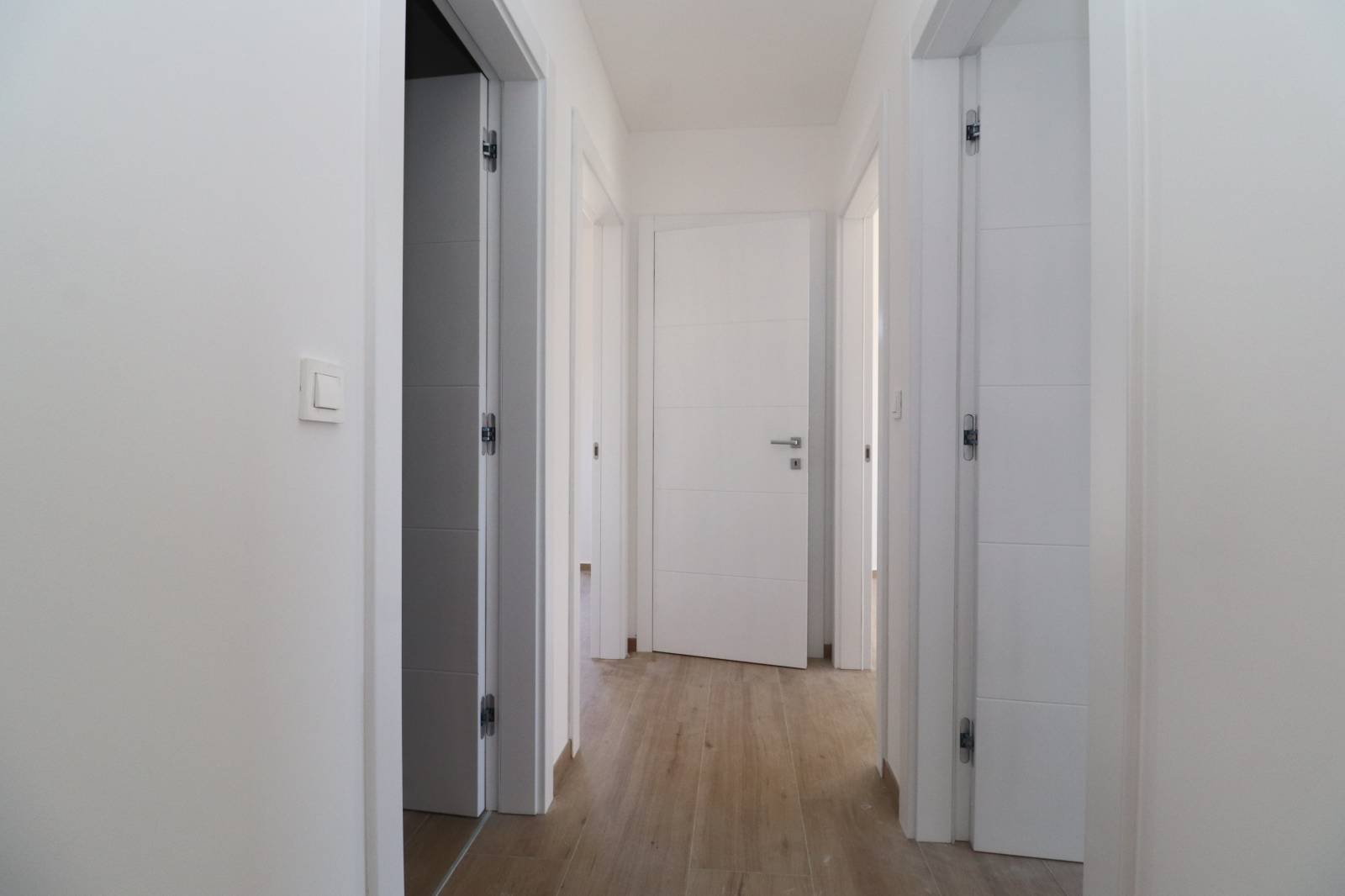 520548 - Villa in Vodice