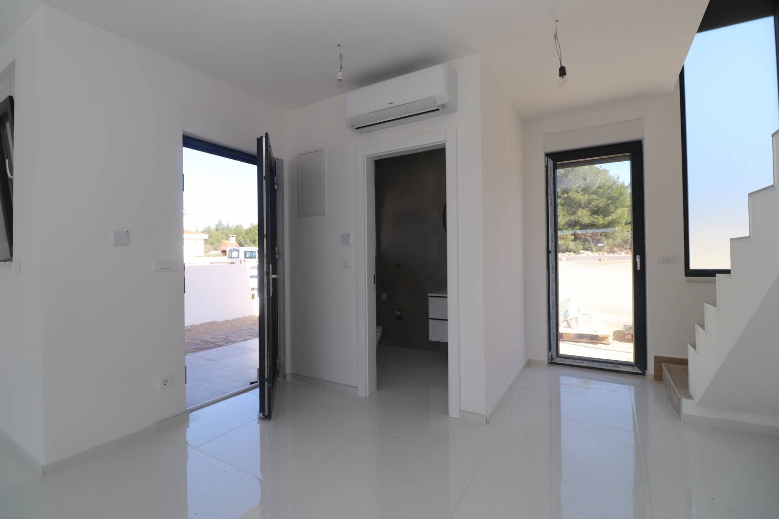 520542 - Villa in Vodice