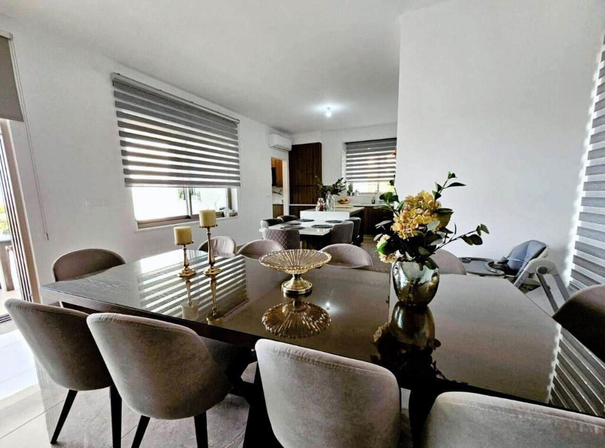 ? Exklusive Neubau-Bungalow in Emba, Paphos – Ideal für anspruchsvolle Familien & Relocation
For Sale | No VAT | Year of Build: 2023
Entdecken Sie e