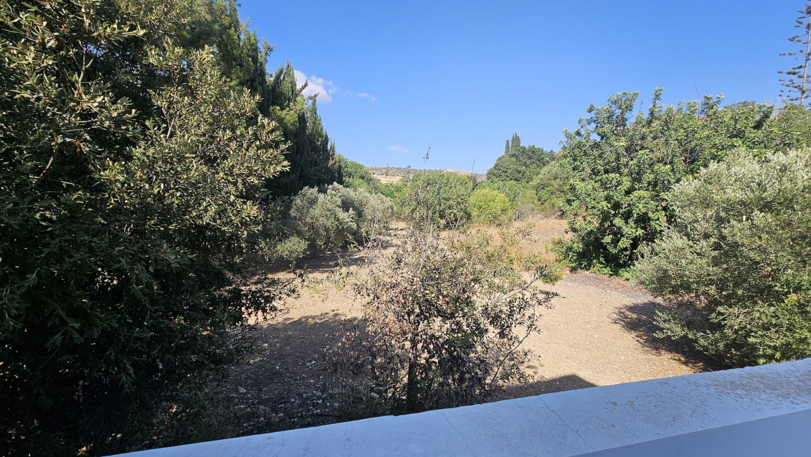 Modern 5-Bedroom Villa for Sale in Konia, Paphos – Ideal Investment in Cyprus
Discover this exceptional villa for sale in Konia, Paphos, offering the