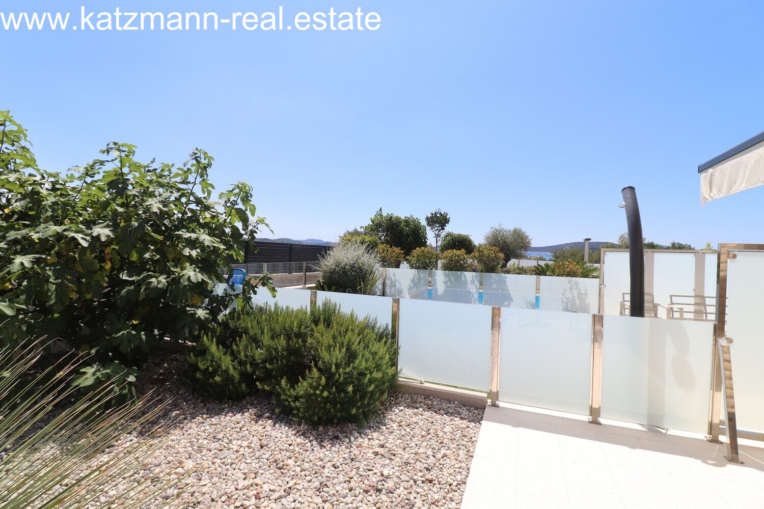 Maisonette-Wohnung mit Garten und Meerblick - Tribunj