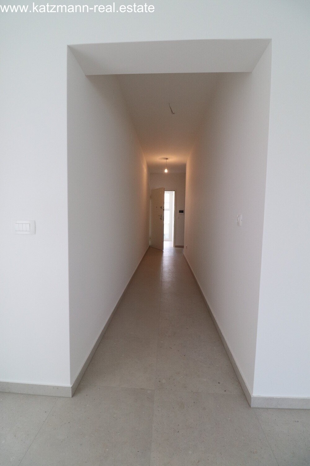 Neubau-Wohnung in erster Meereslage mit Panoramablick - Betina, Tisno