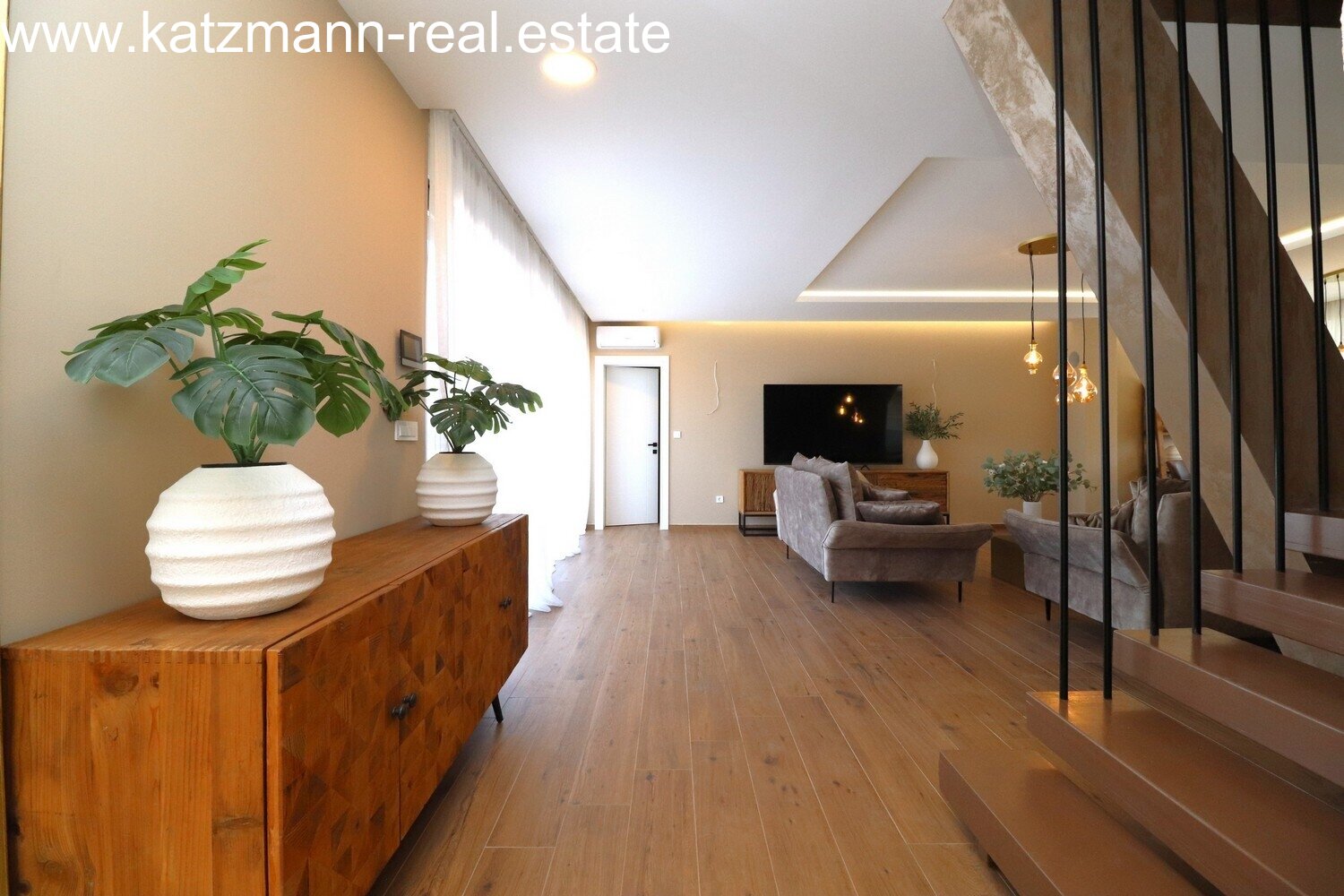 Exklusive Neubau-Villa mit Infinity- Pool und Meerblick - Vodice