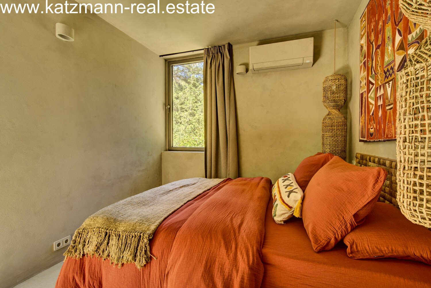 Yin Yang – Villa in Can Furnet