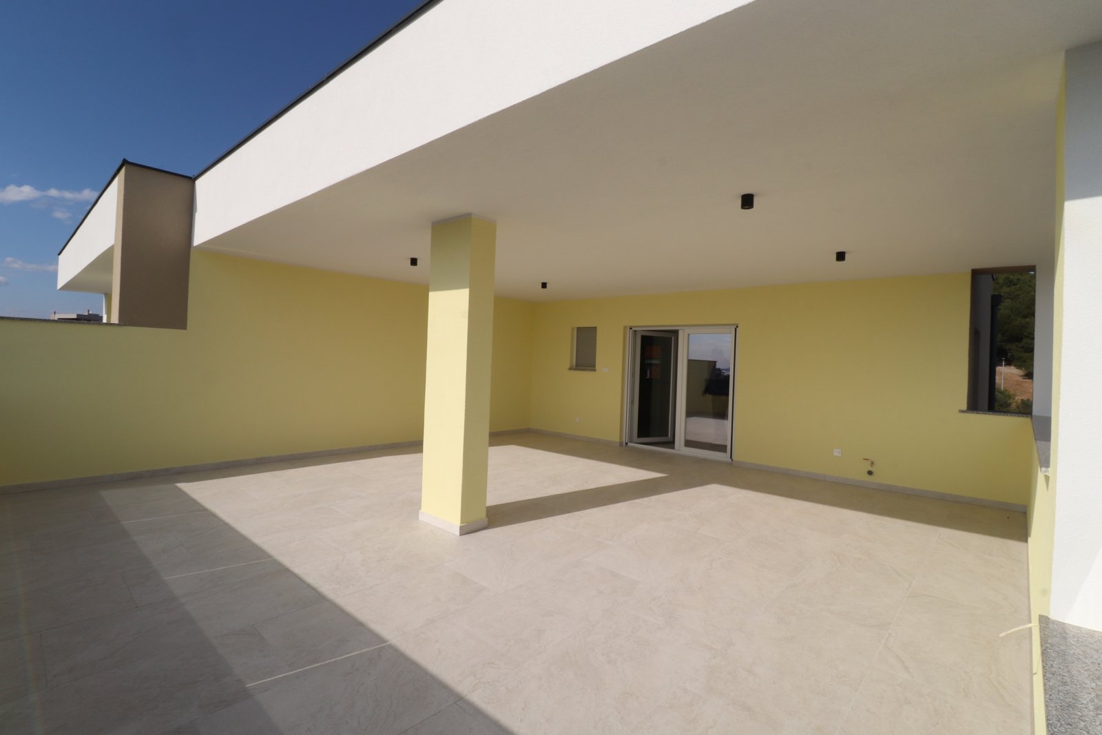 277086 - Villa in Tribunj